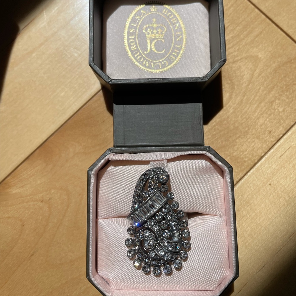 Juicy Couture Vintage Ring!